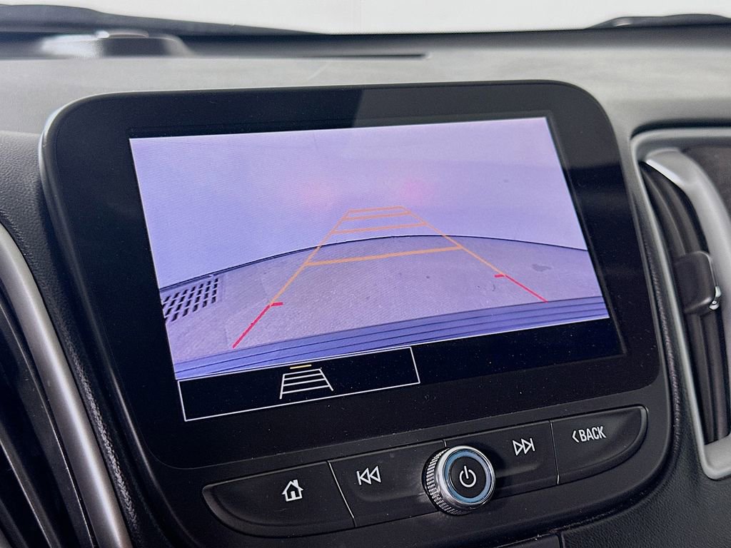 Used 2023 Chevrolet Malibu LT image 9