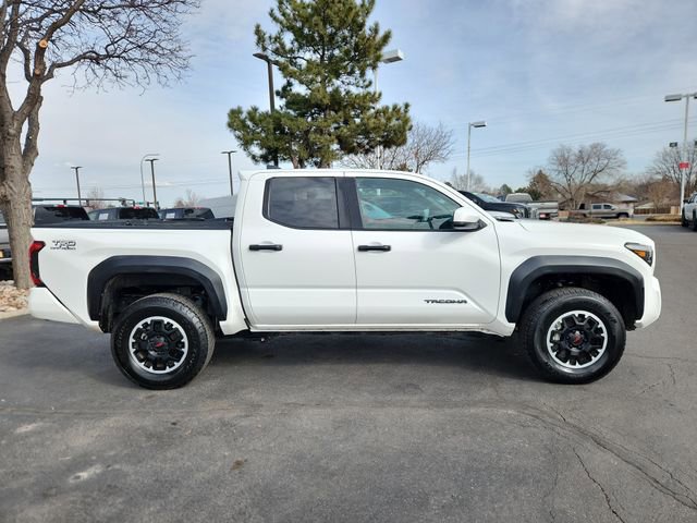 Used 2024 Toyota Tacoma TRD Off-Road image 2