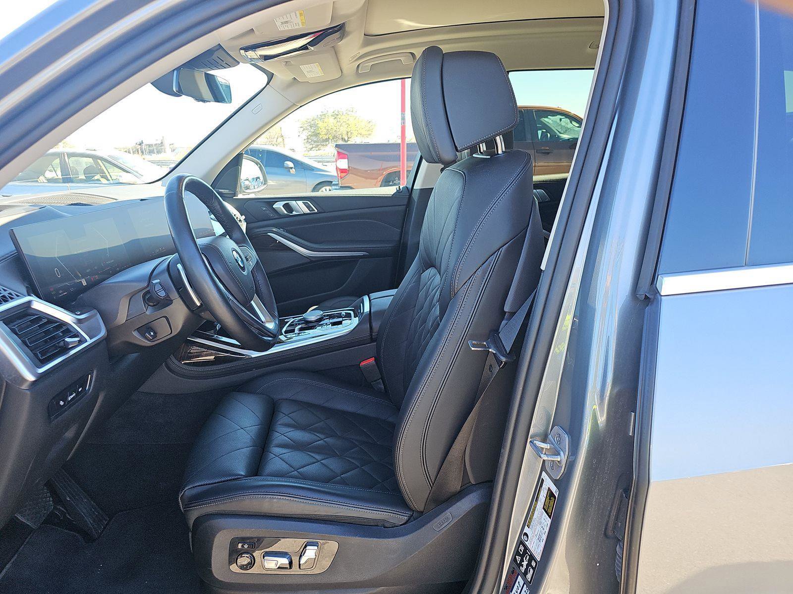 Used 2025 BMW X7 xDrive40i image 9