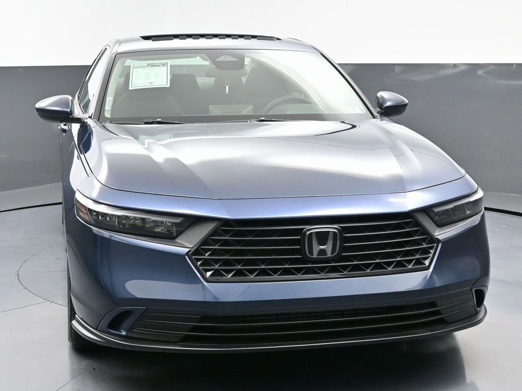 Used 2024 Honda Accord EX image 4