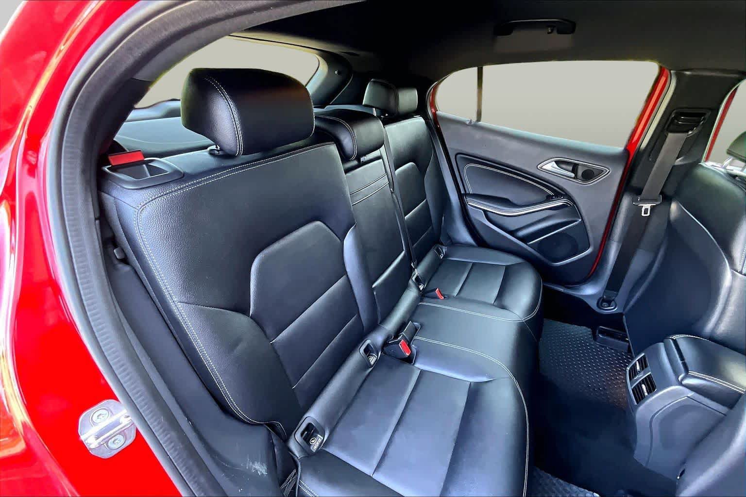 Used 2018 Mercedes-Benz GLA 250 4MATIC image 20