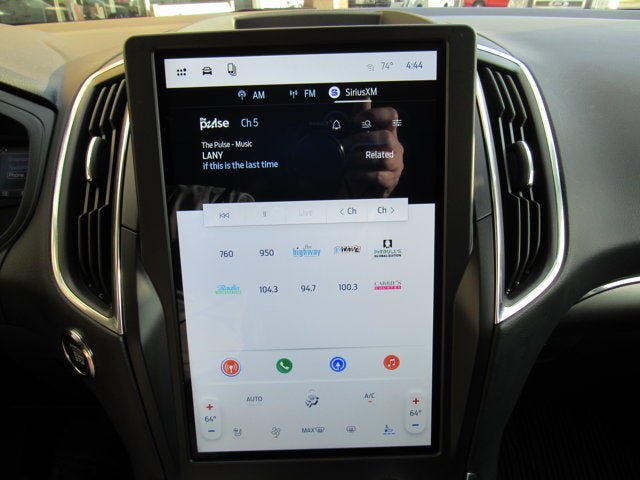 Used 2024 Ford Edge Titanium w/ Equipment Group 301A AWD/4WD image 17