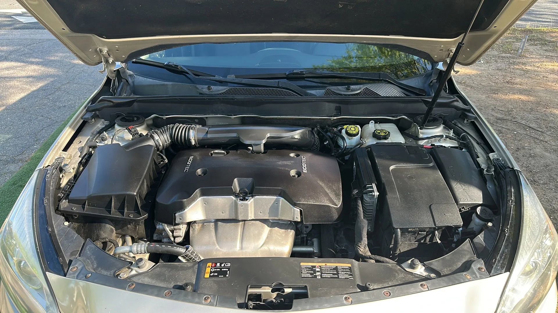Used 2014 Chevrolet Malibu LT FWD image 10