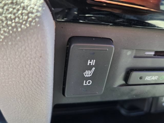 Used 2018 Honda Pilot Touring image 28