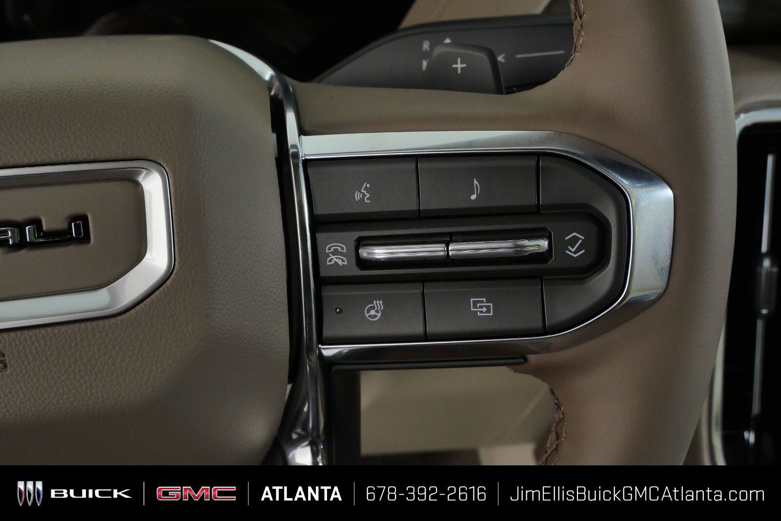 New 2026 GMC Yukon Denali w/ Sun & Power Step Package AWD/4WD image 11