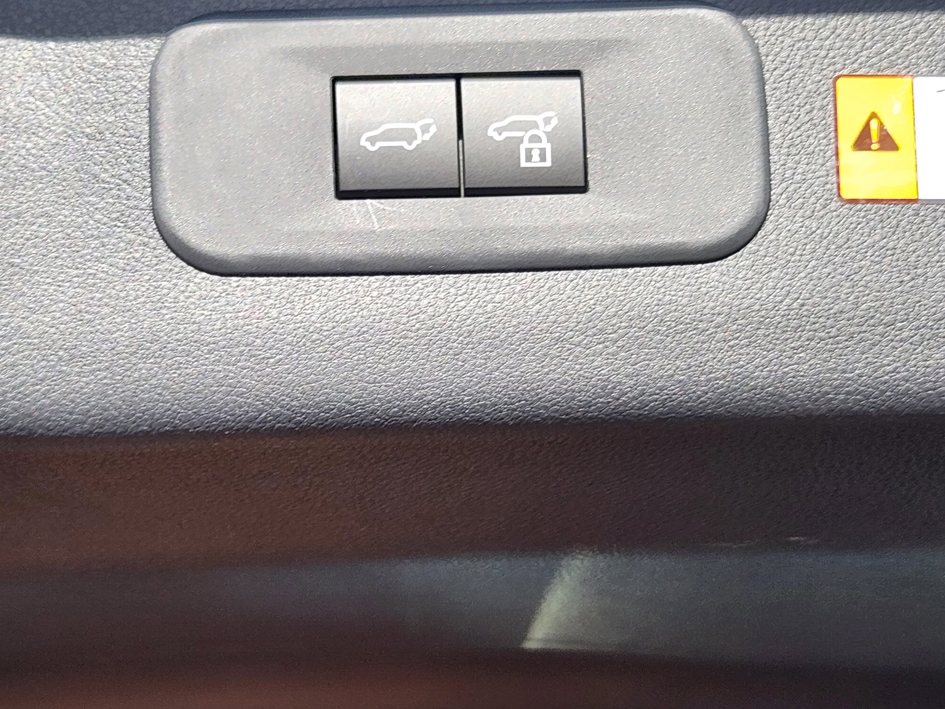 New 2026 Lexus TX 500h AWD image 23