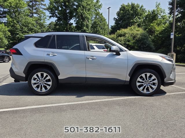 Used 2025 Toyota RAV4 XLE Premium FWD image 6