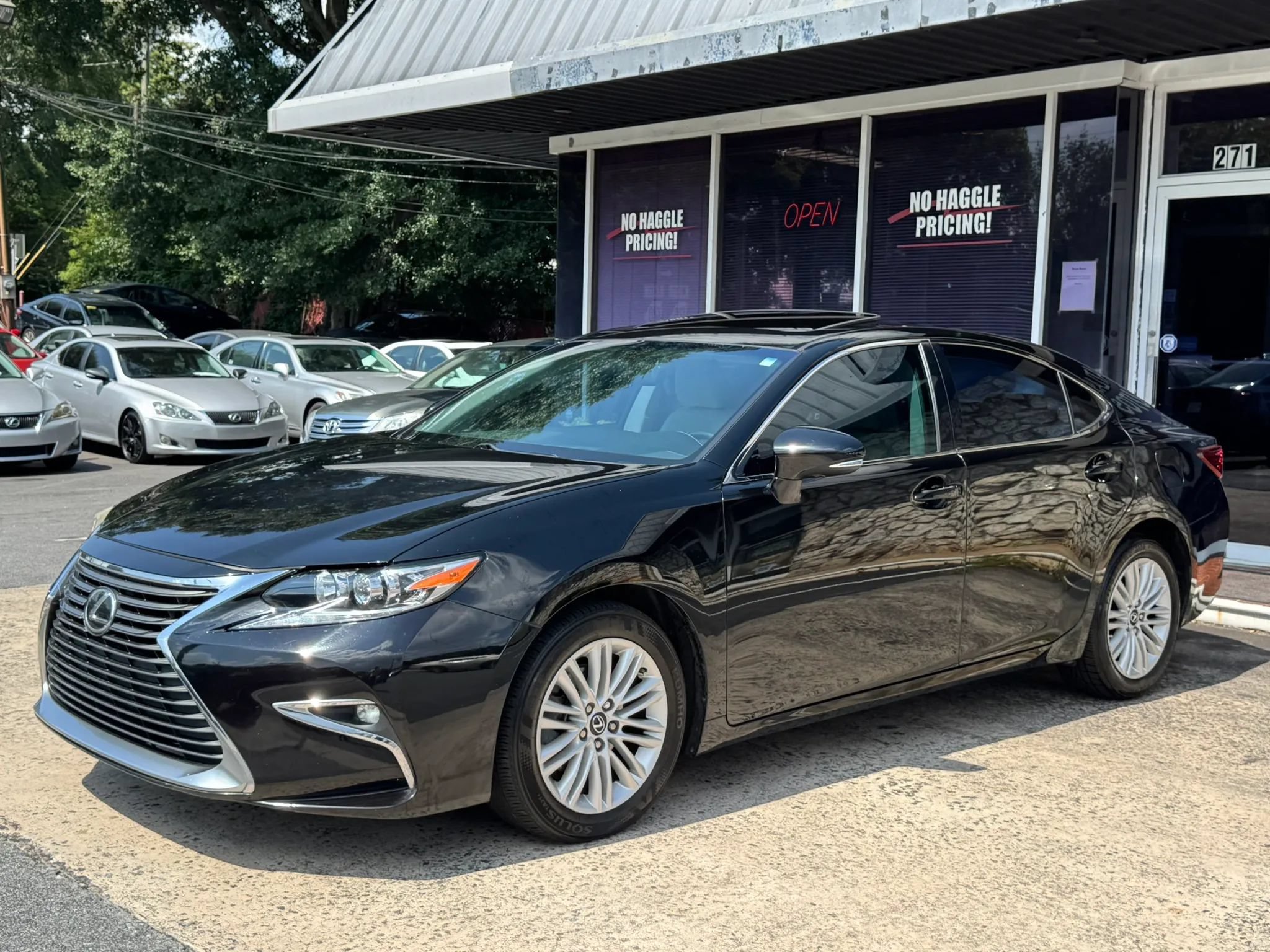 Used 2016 Lexus ES 350 FWD image 3