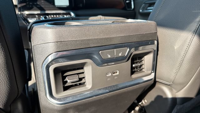 Used 2024 GMC Sierra 3500 Denali AWD/4WD image 13