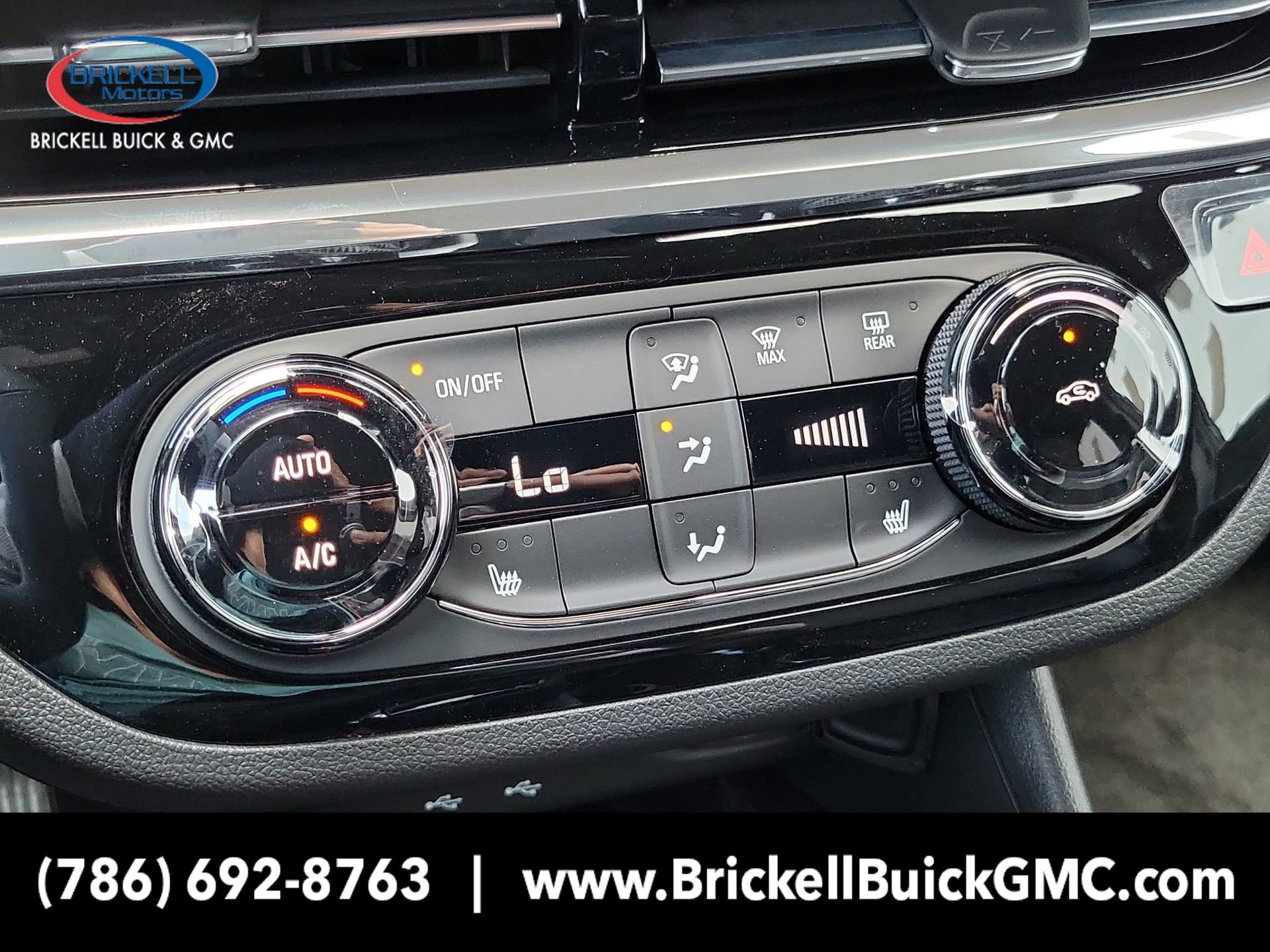 New 2026 Buick Envista Sport Touring w/ Convenience I Package FWD image 30