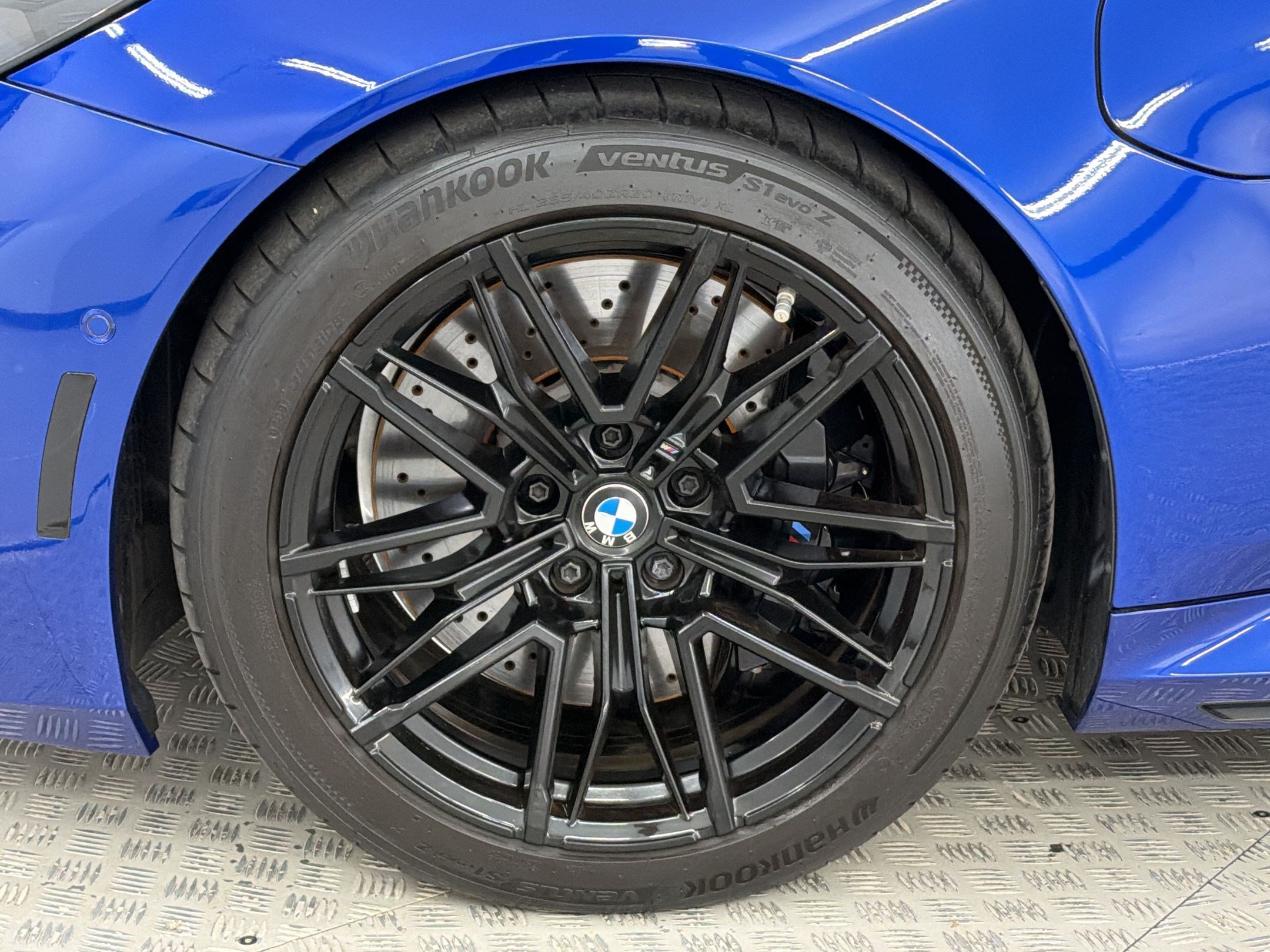 Certified 2025 BMW M5 w/ Executive Package AWD/4WD image 12