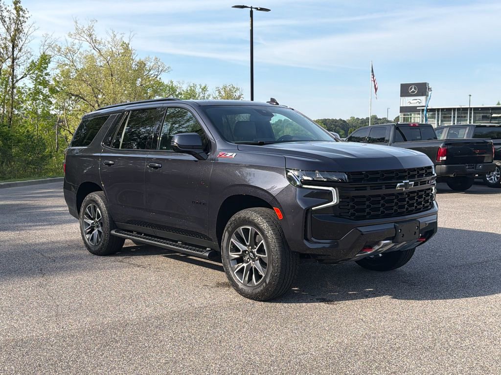 Used 2024 Chevrolet Tahoe Z71 w/ Luxury Package image 1