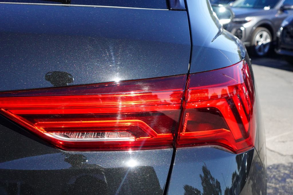 Used 2025 Audi Q3 2.0T Premium Plus w/ Premium Plus Package image 8