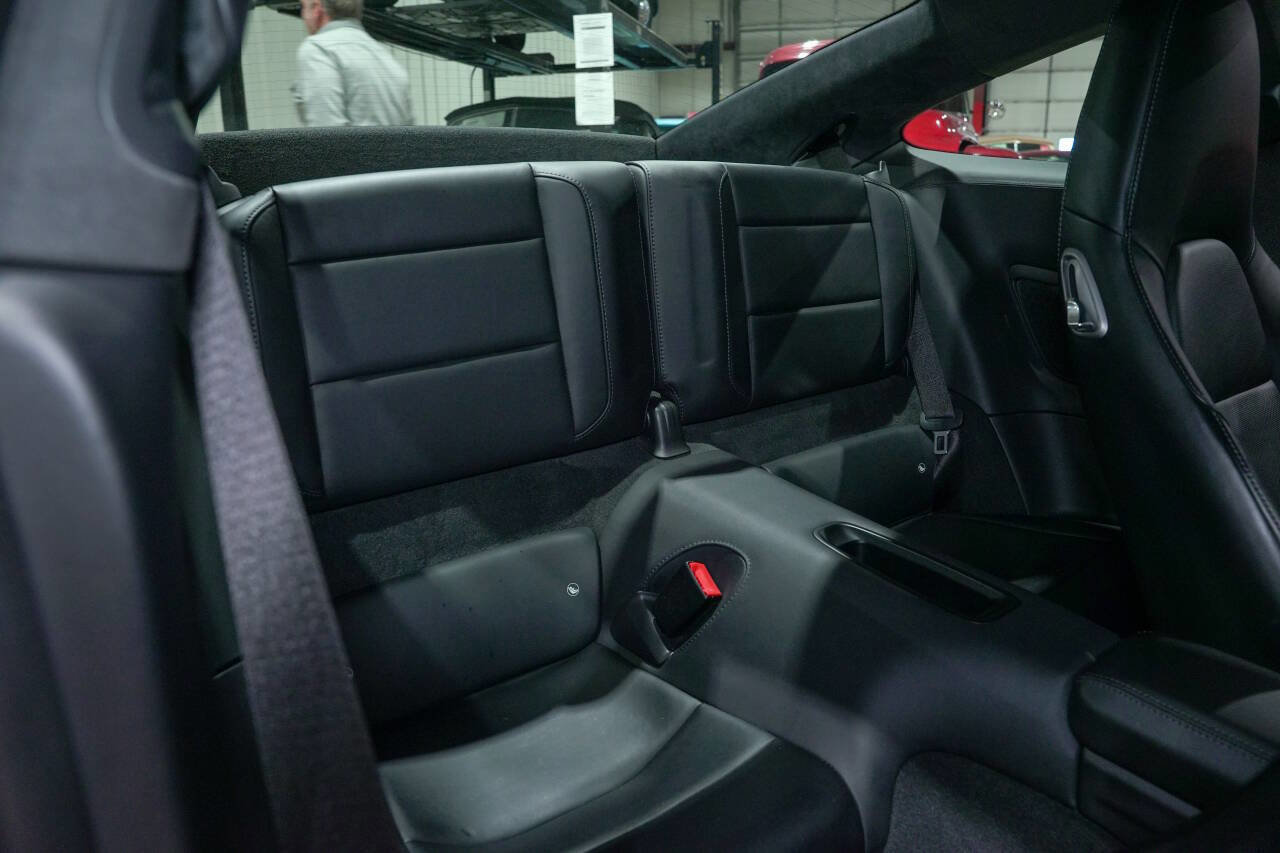 Used 2019 Porsche 911 Carrera S image 40
