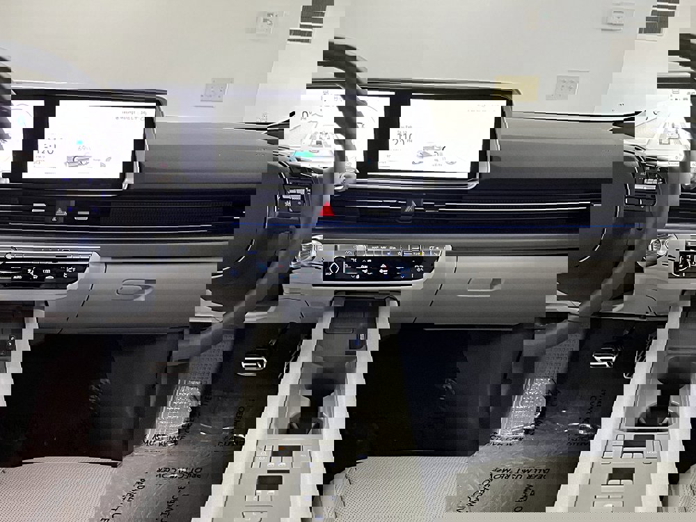 Used 2025 Hyundai Ioniq 6 Limited image 15