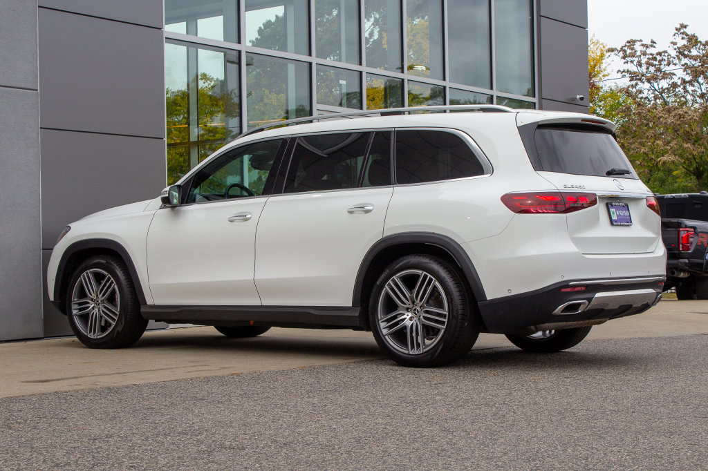 Used 2026 Mercedes-Benz GLS 450 4MATIC image 8