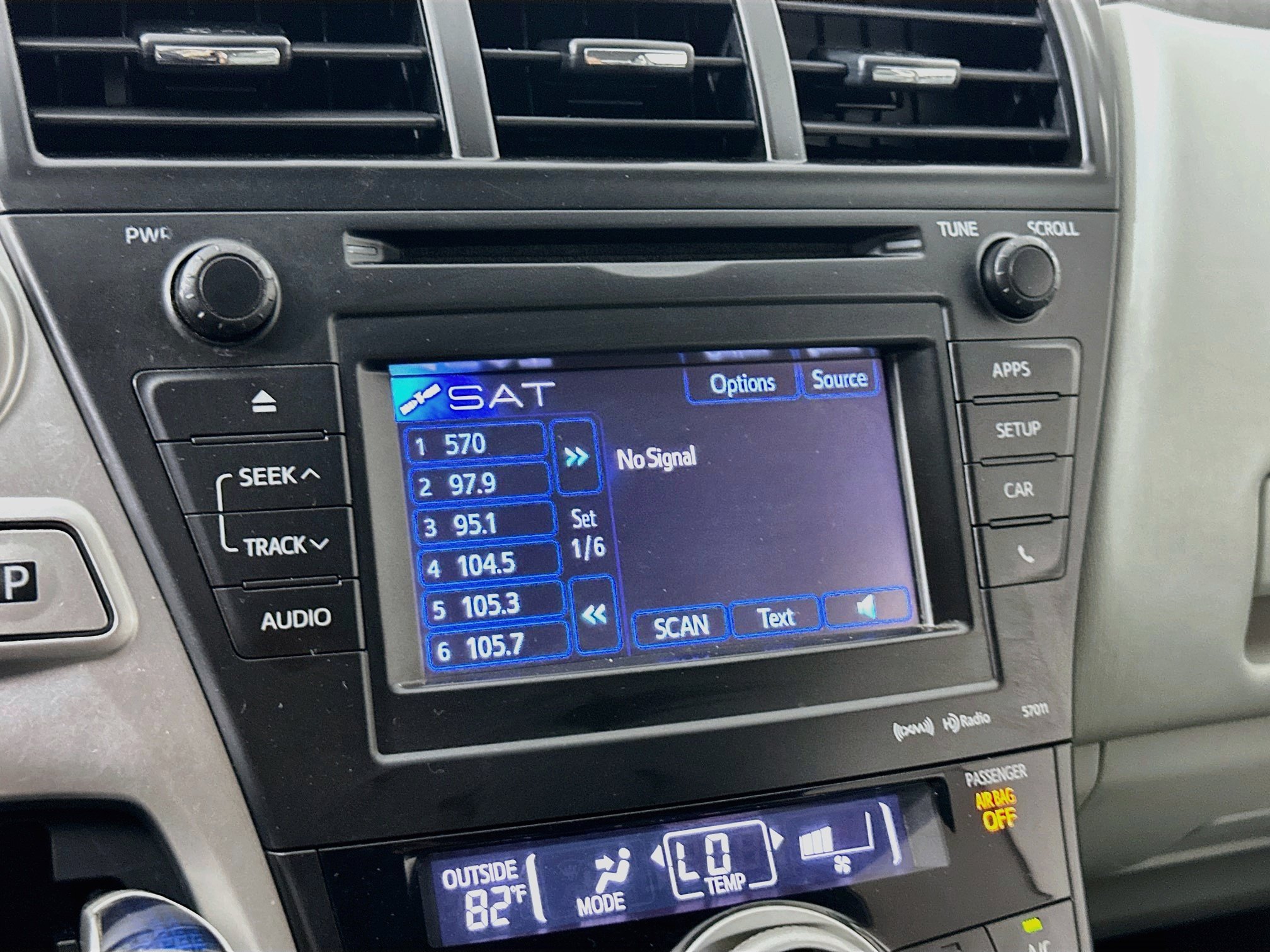Used 2013 Toyota Prius V Five FWD image 19
