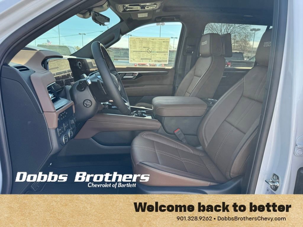 New 2026 Chevrolet Suburban High Country AWD/4WD image 10