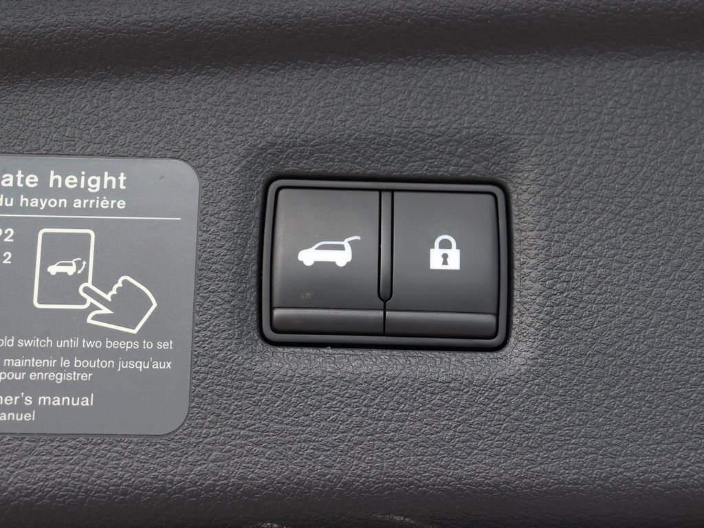 Certified 2023 INFINITI QX50 Pure image 9