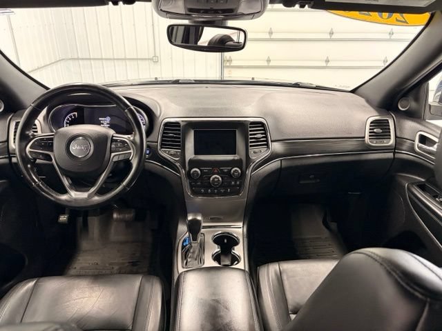 Used 2020 Jeep Grand Cherokee Limited AWD/4WD image 13