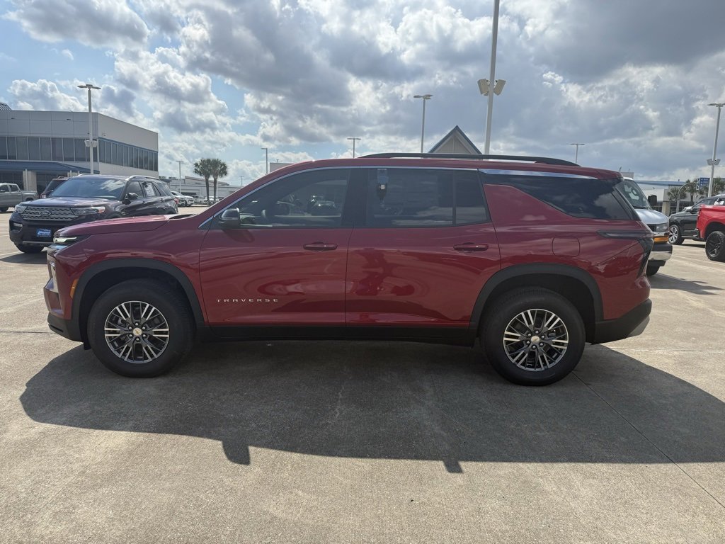 New 2026 Chevrolet Traverse LT image 16