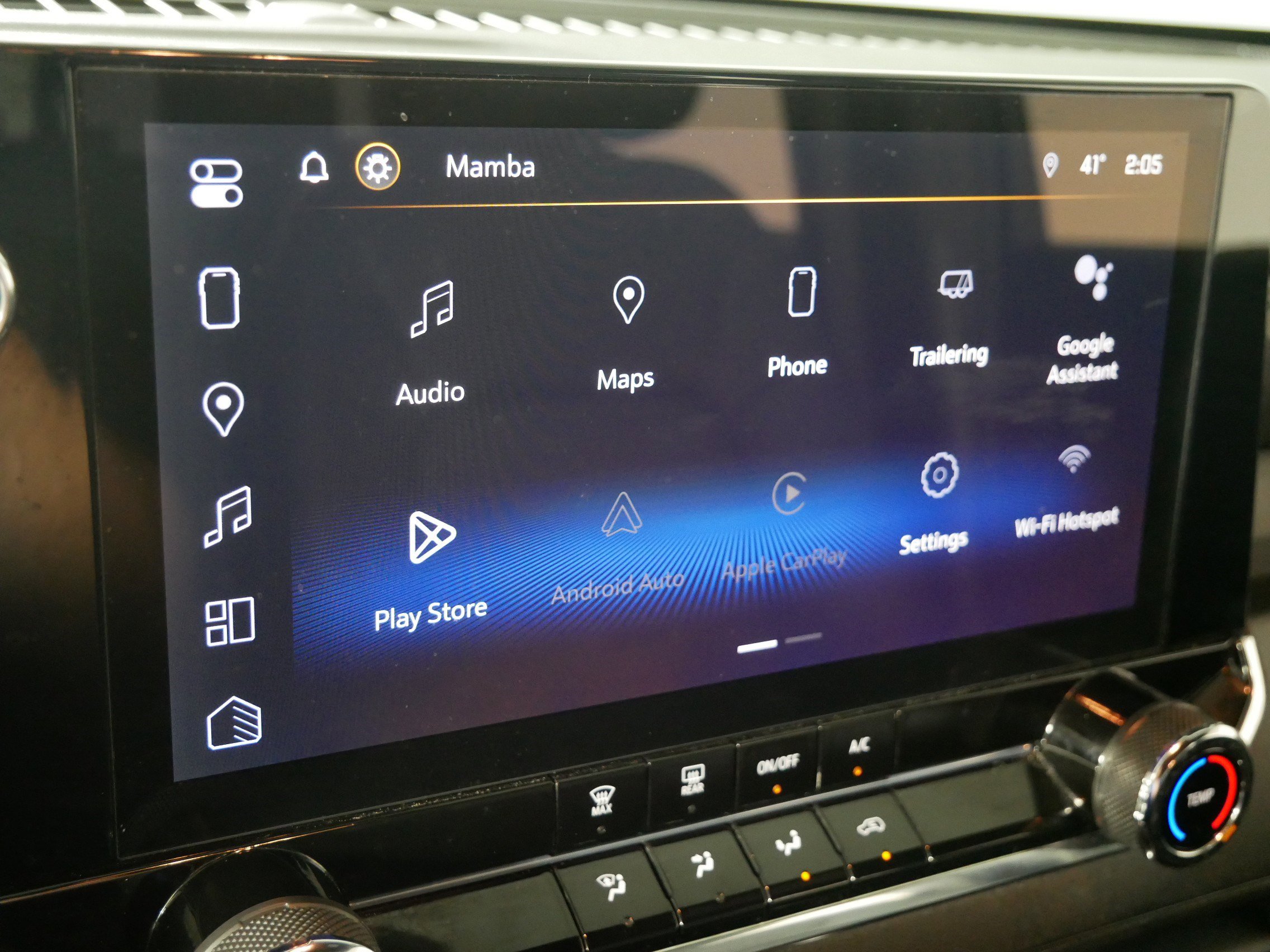 Used 2023 Chevrolet Colorado Trail Boss image 32