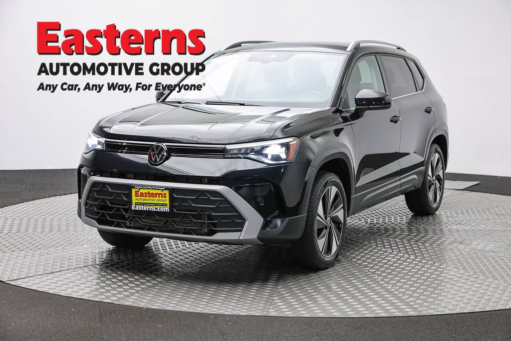 Used 2025 Volkswagen Taos SE AWD/4WD video 1