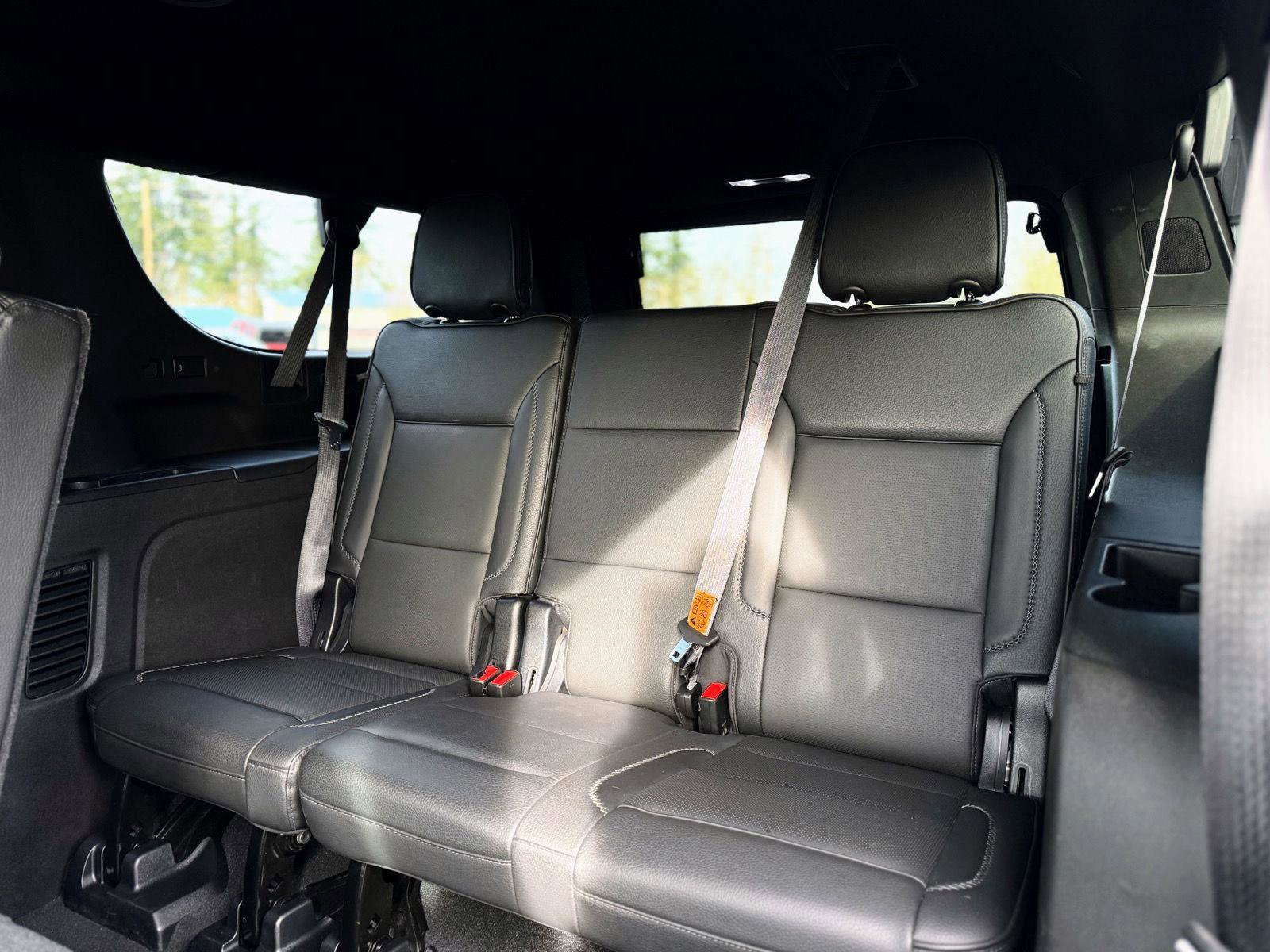 Used 2021 GMC Yukon XL Denali image 15