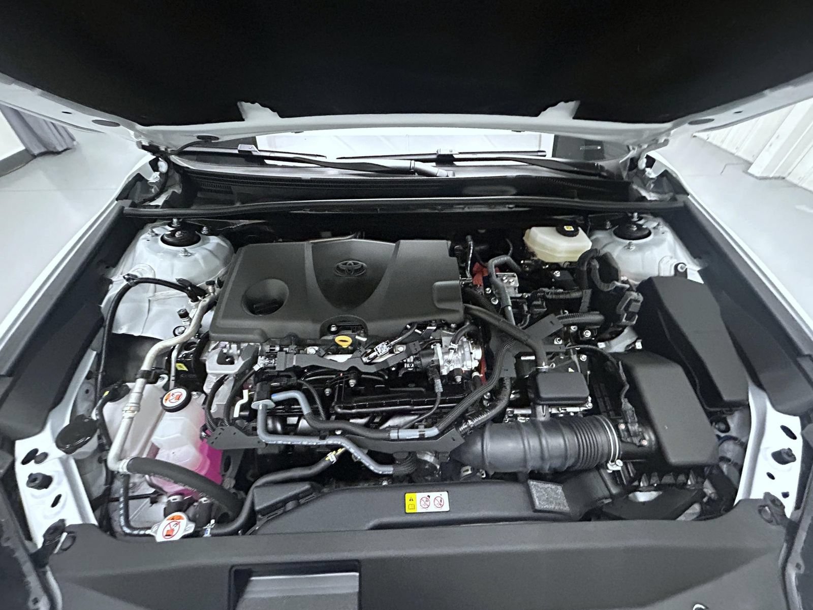 Used 2026 Toyota Camry LE FWD image 24