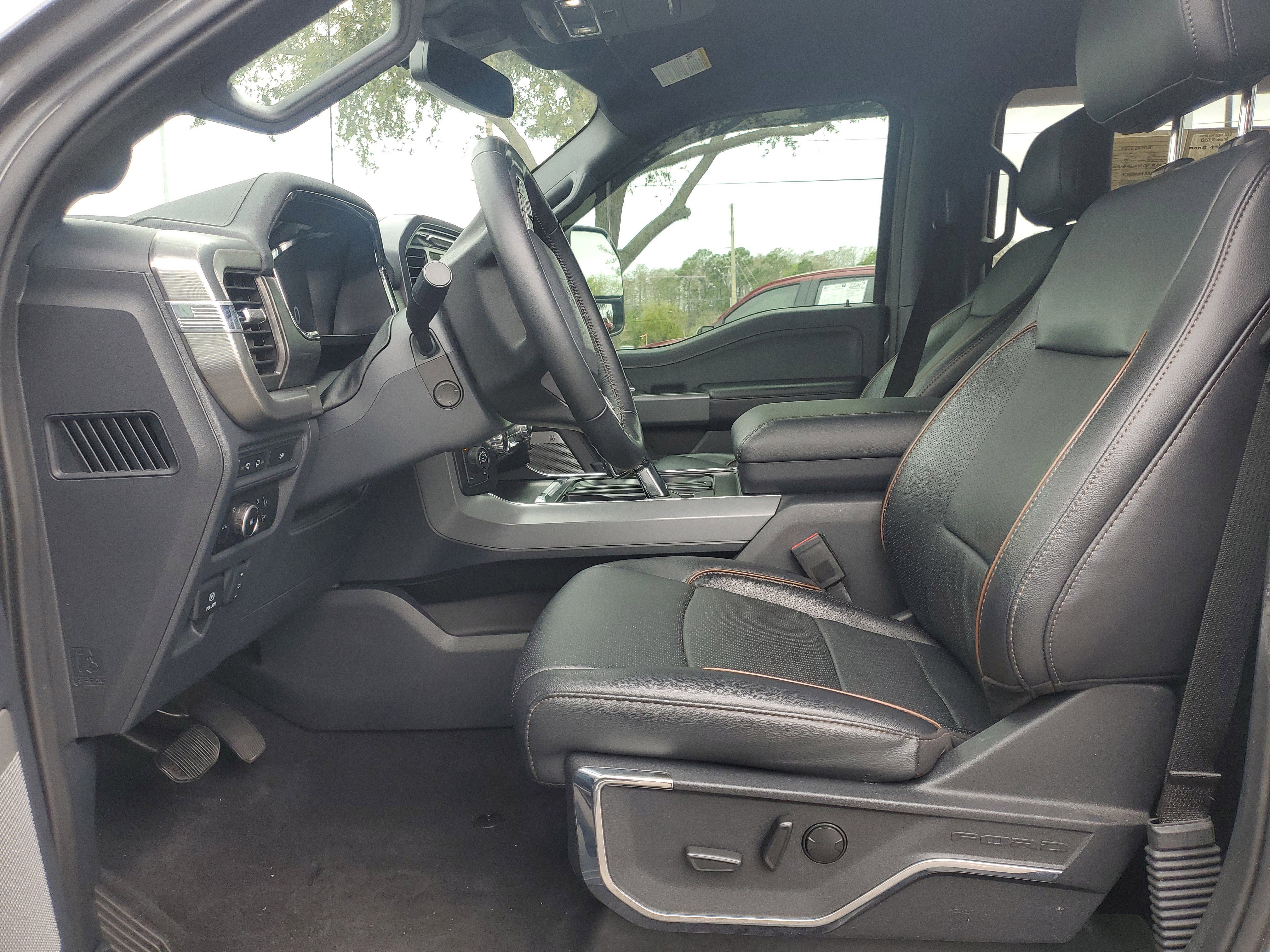 Used 2024 Ford F150 Lariat w/ FX4 Off-Road Package image 44