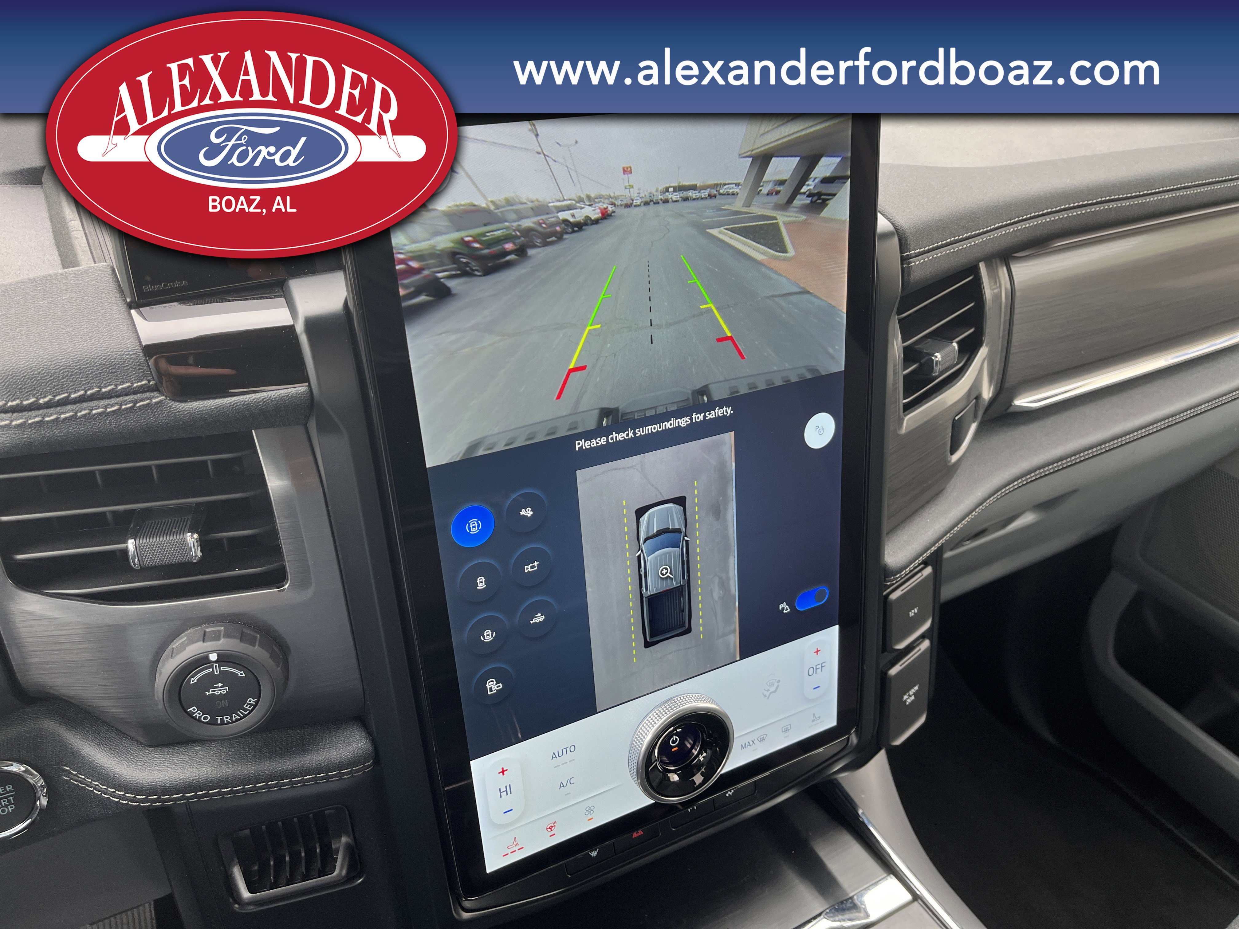 Used 2024 Ford F150 Lightning Flash image 24