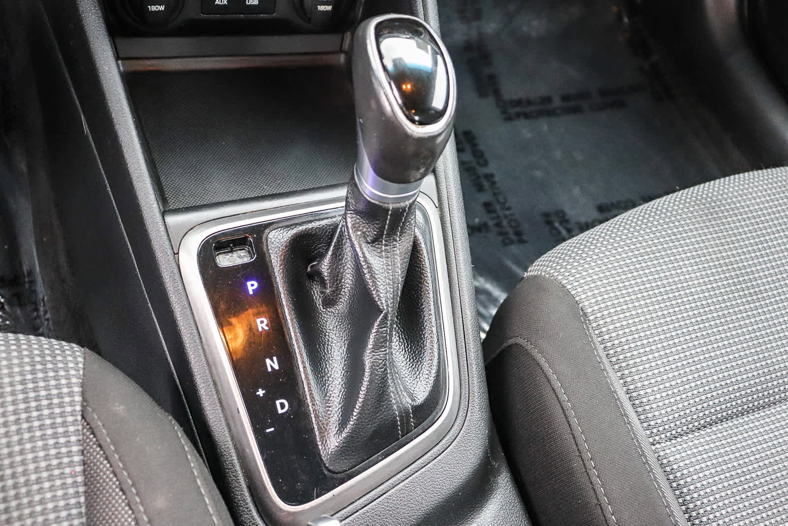 Used 2018 Hyundai Accent Limited image 23