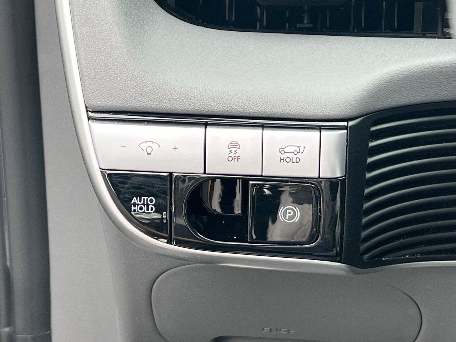 Certified 2024 Hyundai Ioniq 5 Limited AWD/4WD image 34