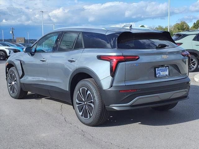 New 2025 Chevrolet Blazer EV LT image 4