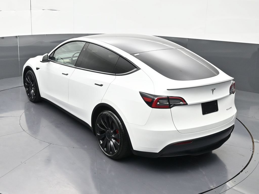 Used 2023 Tesla Model Y Performance AWD/4WD image 14