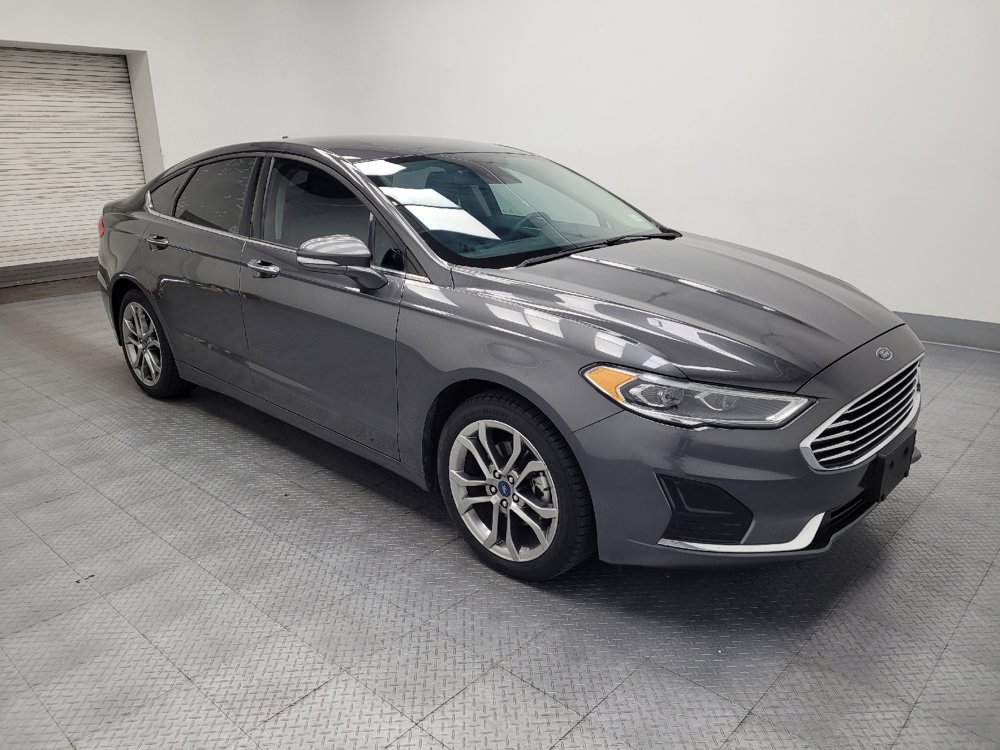 Used 2020 Ford Fusion SEL FWD image 11