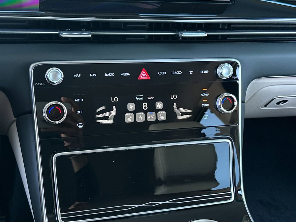 New 2026 Genesis GV80 2.5T AWD/4WD image 21