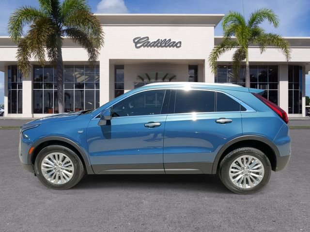 Certified 2024 Cadillac XT4 Luxury image 9