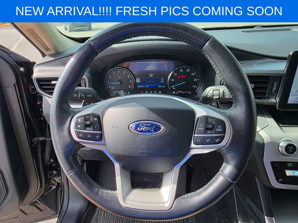 Used 2020 Ford Explorer XLT w/ Equipment Group 202A RWD image 12