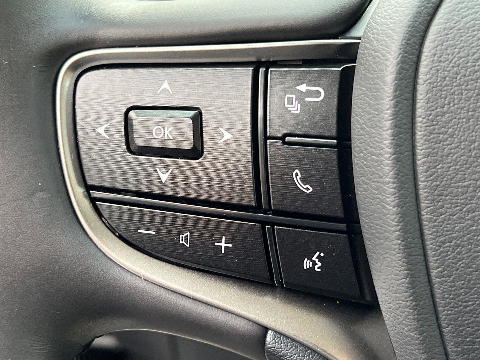 Certified 2023 Lexus ES 350 w/ Premium Package image 26