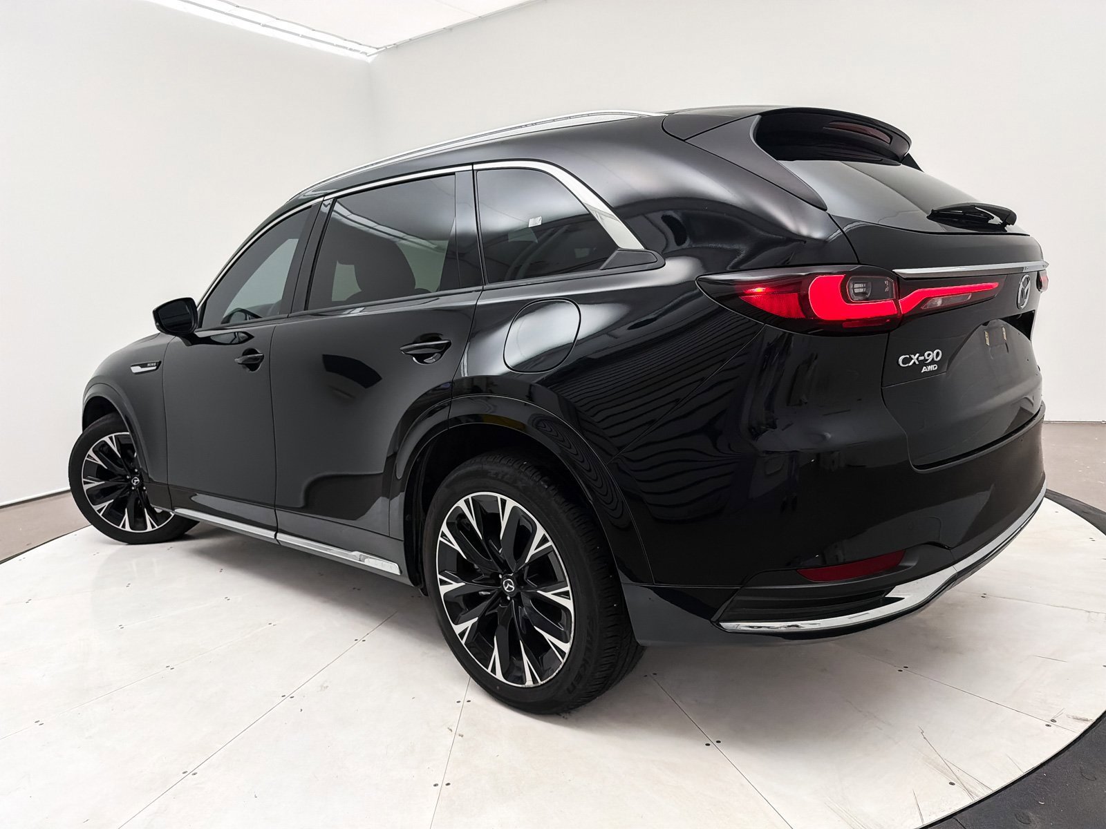 Certified 2025 MAZDA CX-90 3.3 Turbo S w/ Premium Package image 10