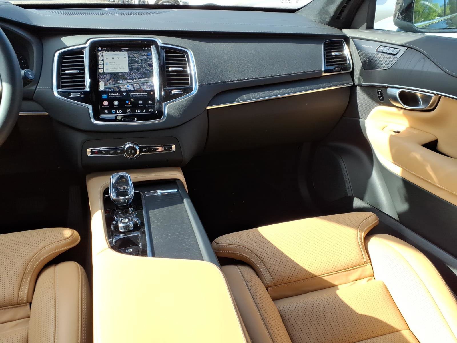 Certified 2023 Volvo XC90 B6 Ultimate w/ Lounge Package AWD/4WD image 14