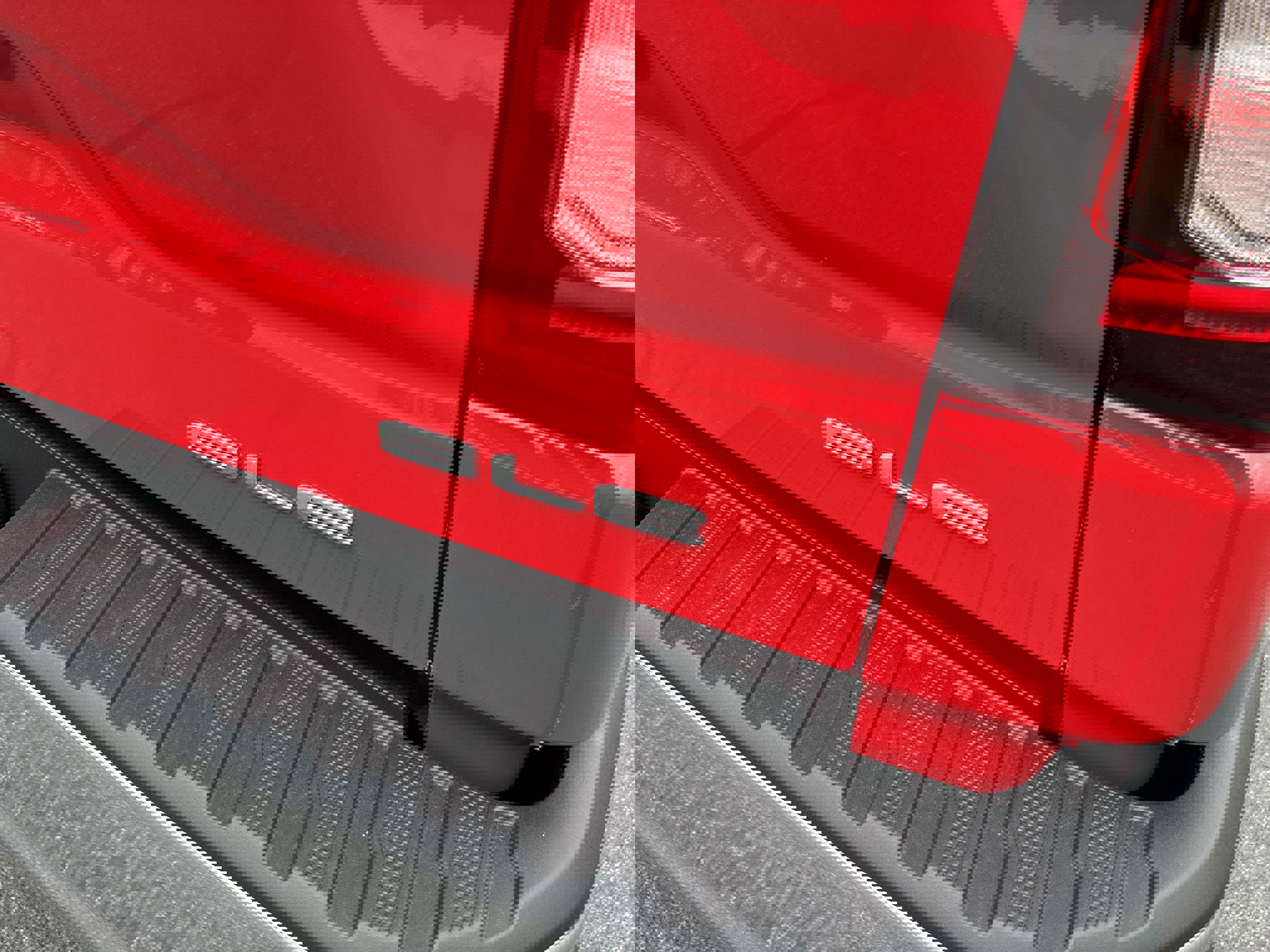 New 2025 GMC Sierra 1500 SLE w/ Preferred Package image 7