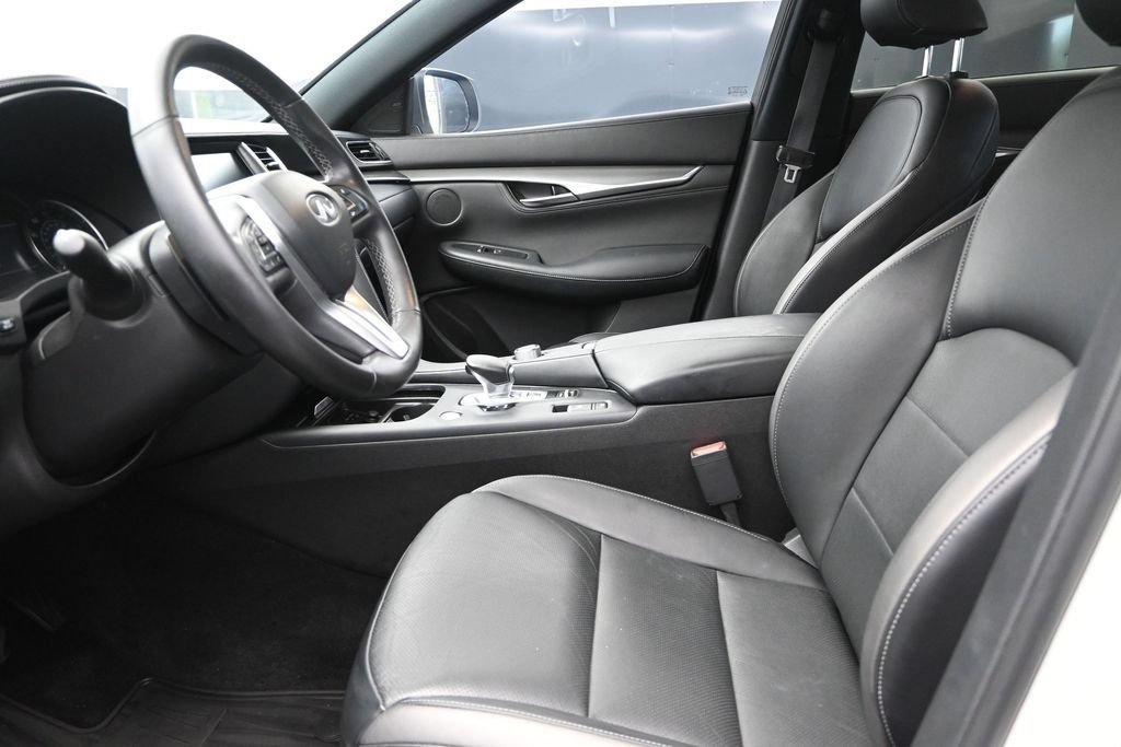 Certified 2023 INFINITI QX55 Luxe w/ Cargo Package AWD/4WD image 12