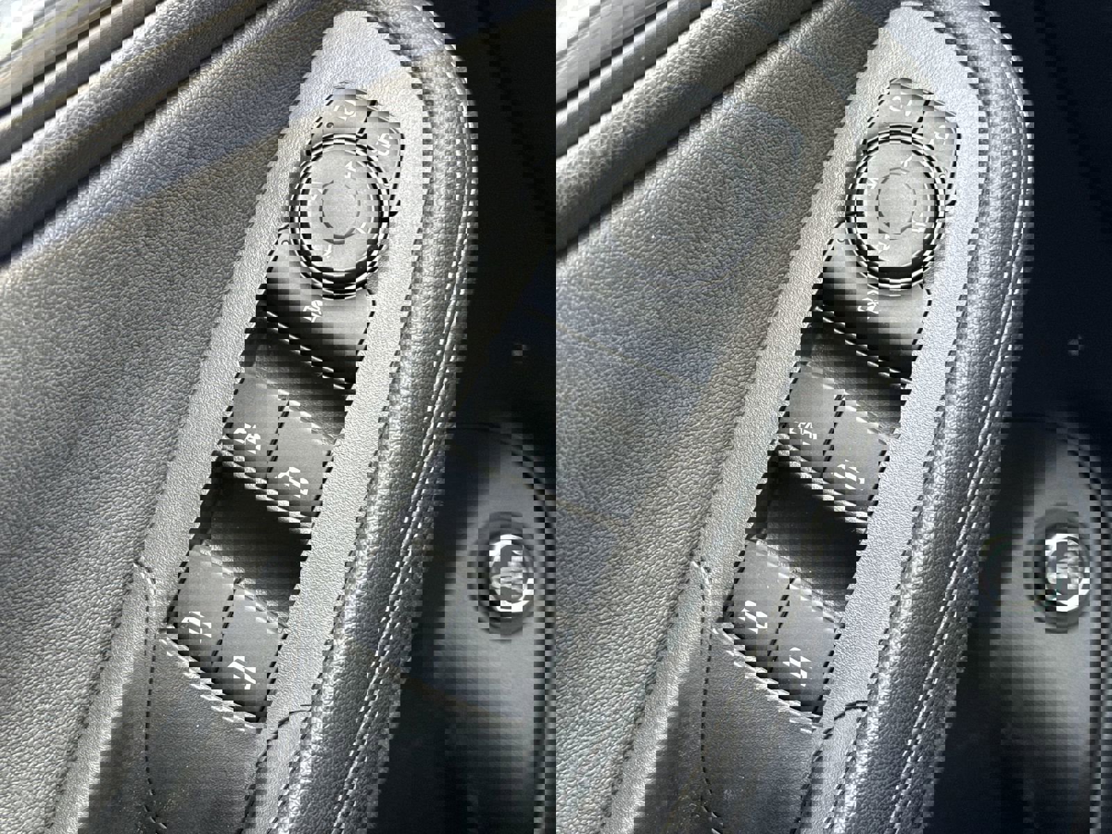 Used 2023 Buick Encore GX Select w/ Sport Touring Package image 15