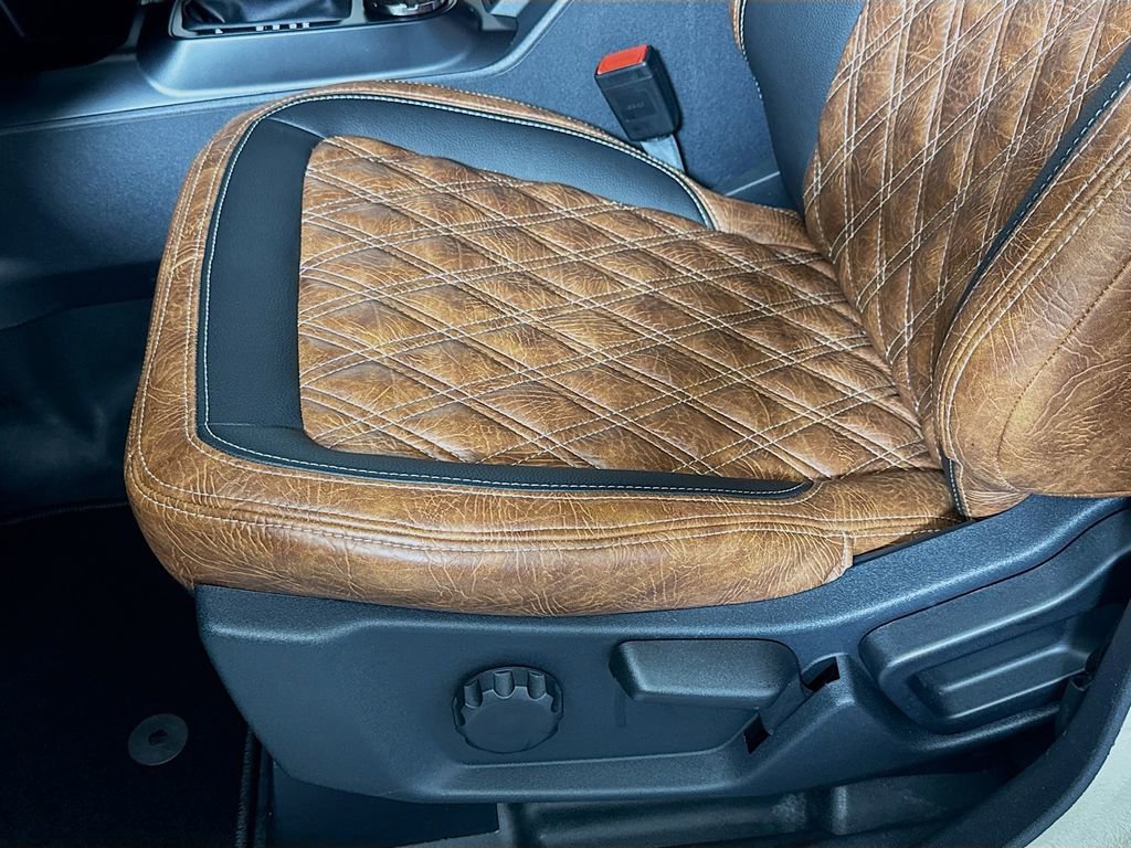Used 2024 Ford Bronco Big Bend image 18
