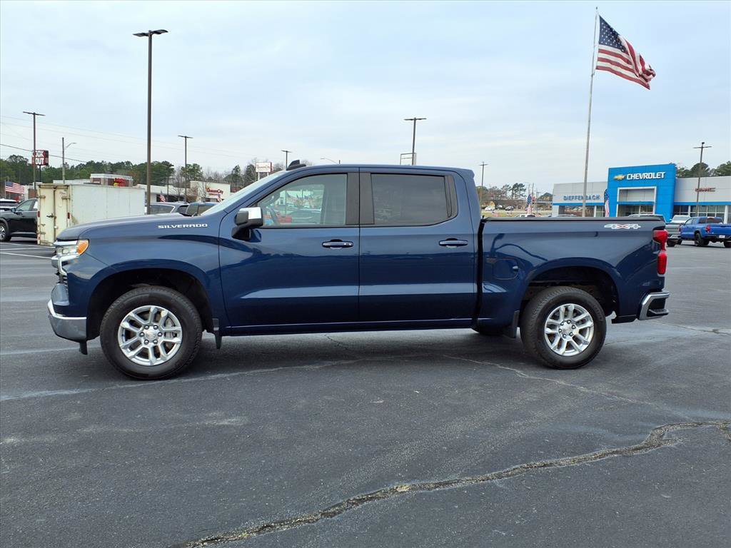 Used 2023 Chevrolet Silverado 1500 LT image 17