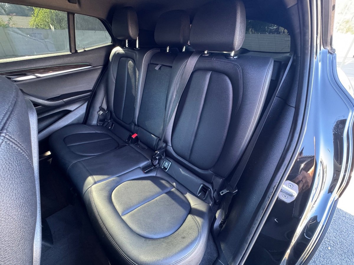 Used 2018 BMW X2 sDrive28i w/ Convenience Package FWD image 10