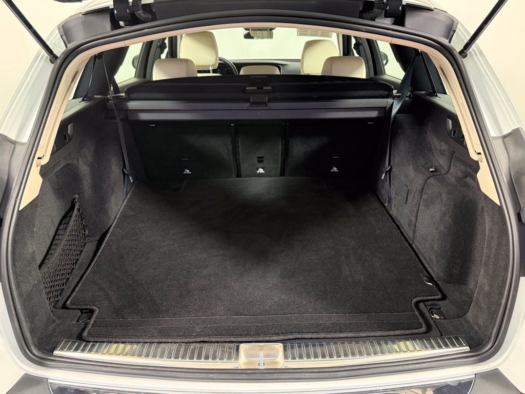 Certified 2022 Mercedes-Benz E 450 4MATIC All-Terrain Wagon image 39