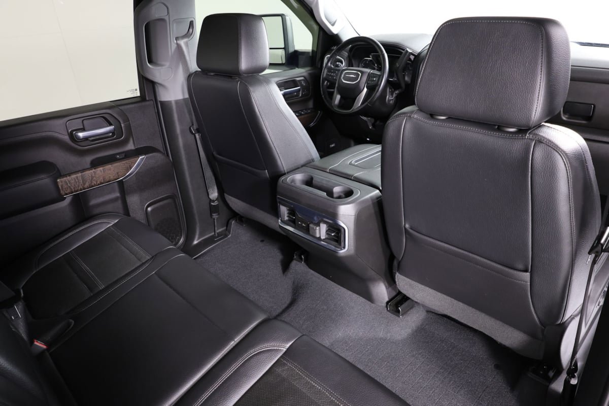 Used 2022 GMC Sierra 2500 Denali w/ Denali Ultimate Package AWD/4WD image 42